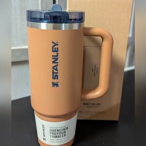 NEW STANLEY cup Quencher H2.O PROTOUR Tumbler 30oz Toast Anti Spill ❄️🍂